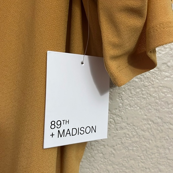 NWT 89th & Madison Cold Shoulder Women Blouse Stretch Top Amber. Plus Size 1X - Picture 3 of 7